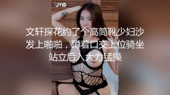 疑似军训跳舞露胸大奶妹酒吧脱光光