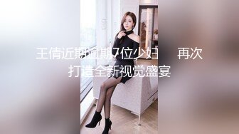 白丝情趣小护士全程露脸展示逼逼绝活，这么大个土豆完全塞逼里震撼狼友，表情好痛苦，逼逼自己还把土豆吐出