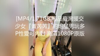 李总探花上门操女技师，乳推磨屁股舔遍全身，按摩床上扶屁股后入，操的少妇啊啊叫