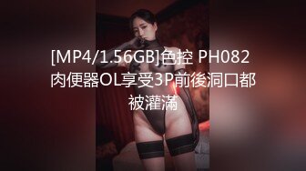 【阿萧老师】哺乳期奶水喷溅~逼也潮奶也猛喷~一杯又一杯吃不玩，上下齐喷的画面不多见  (1)