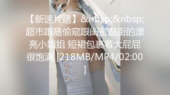 办公室女秘书，没有大家眼里的高挑性感，但却贵在真实，这素颜大家觉得如何！