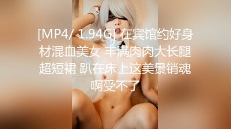 【极品御姐】【刀刃呀】合集二，奔放骚御姐每天赤裸大秀，舞蹈专业毕业，身材满分，抖音舞曲信手拈来 (3)