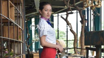 在大型服装厂商工作的疯狂超M人妻 安藤惠 31岁 AV DEBUT